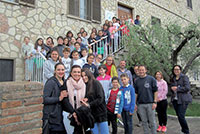 Da Perugia, don Roberto con le catechiste e i bambini